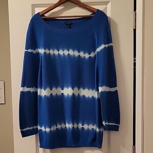Talbots Blue and White Crew Neck Sweater with Tie-Dye Stripes